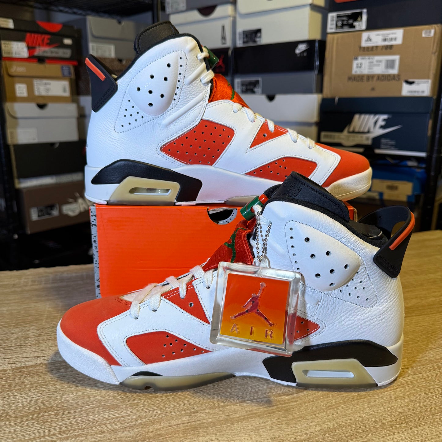 Size 9 - AJ 6 Gatorade