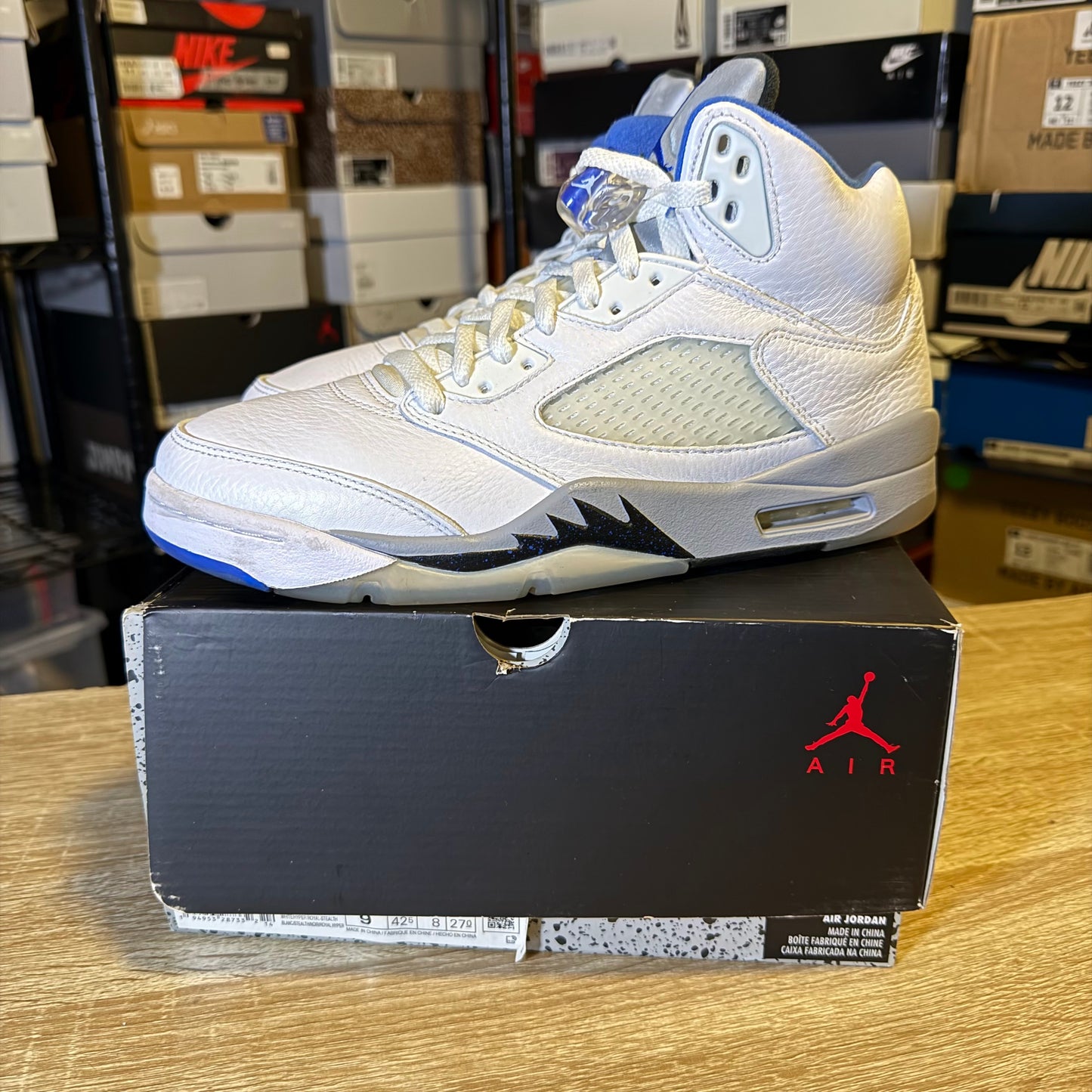 Size 9 - AJ 5 Retro Stealth