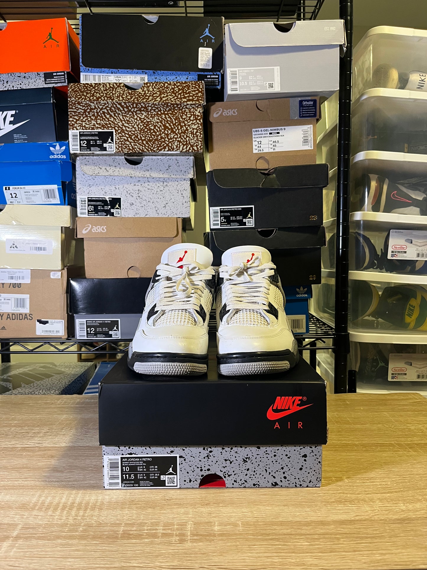 Size 10 - AJ 4 Retro OG 2025 White Cement
