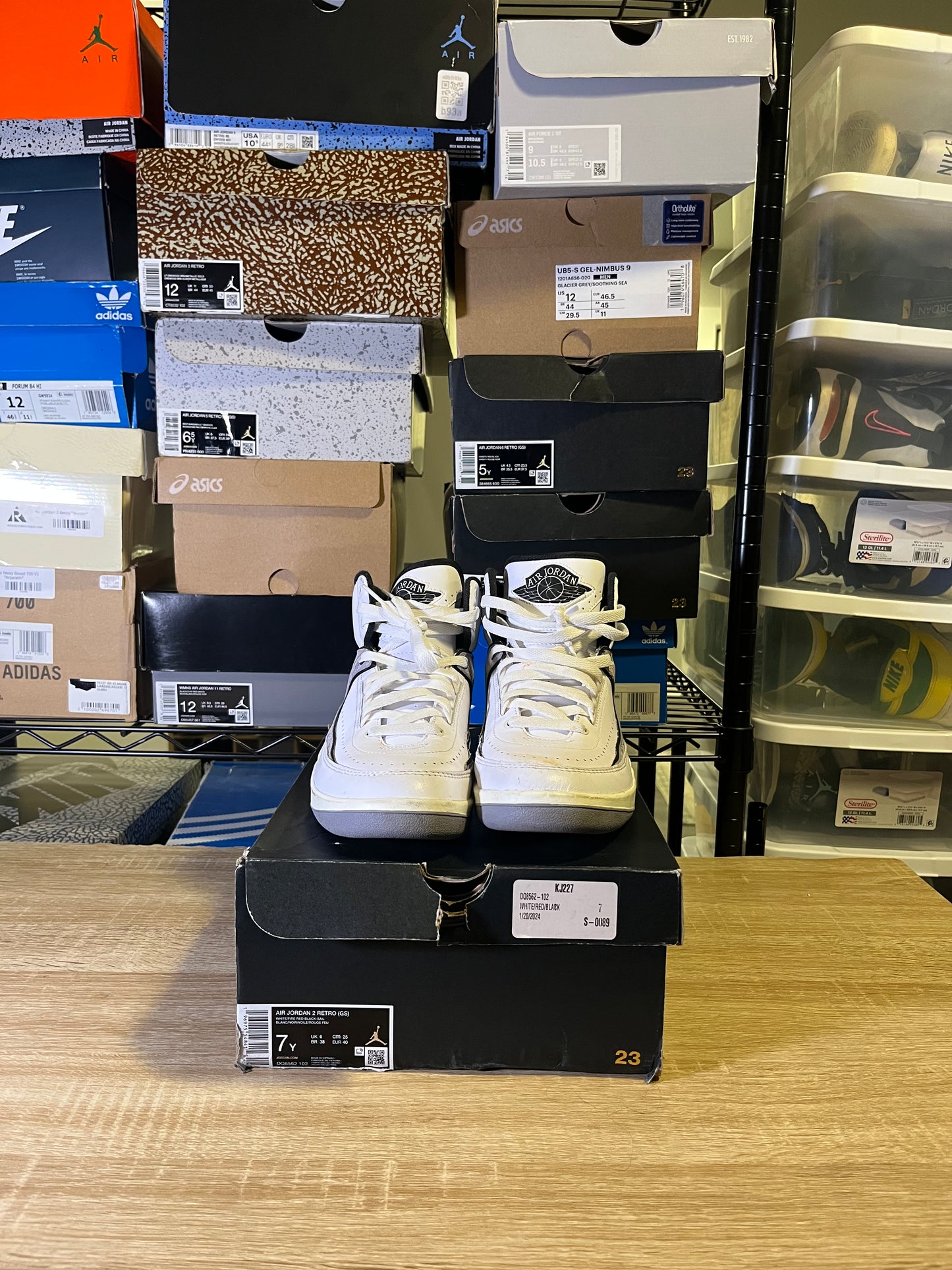 Size 7Y – AJ 2 Python