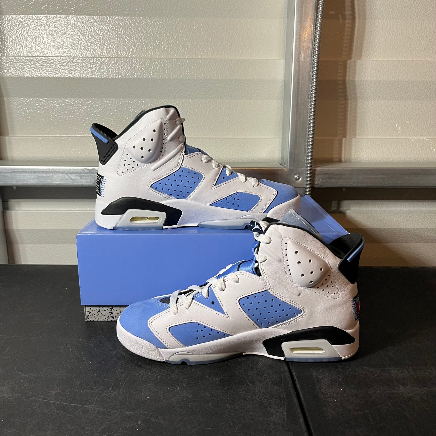 Size 9 - AJ 6 UNC