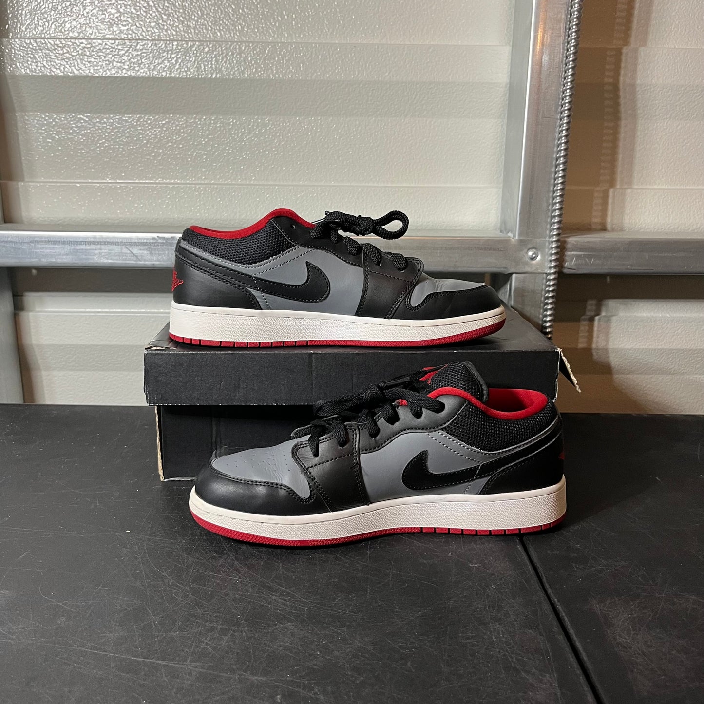 Size 7Y - AJ 1 Low Black/Red