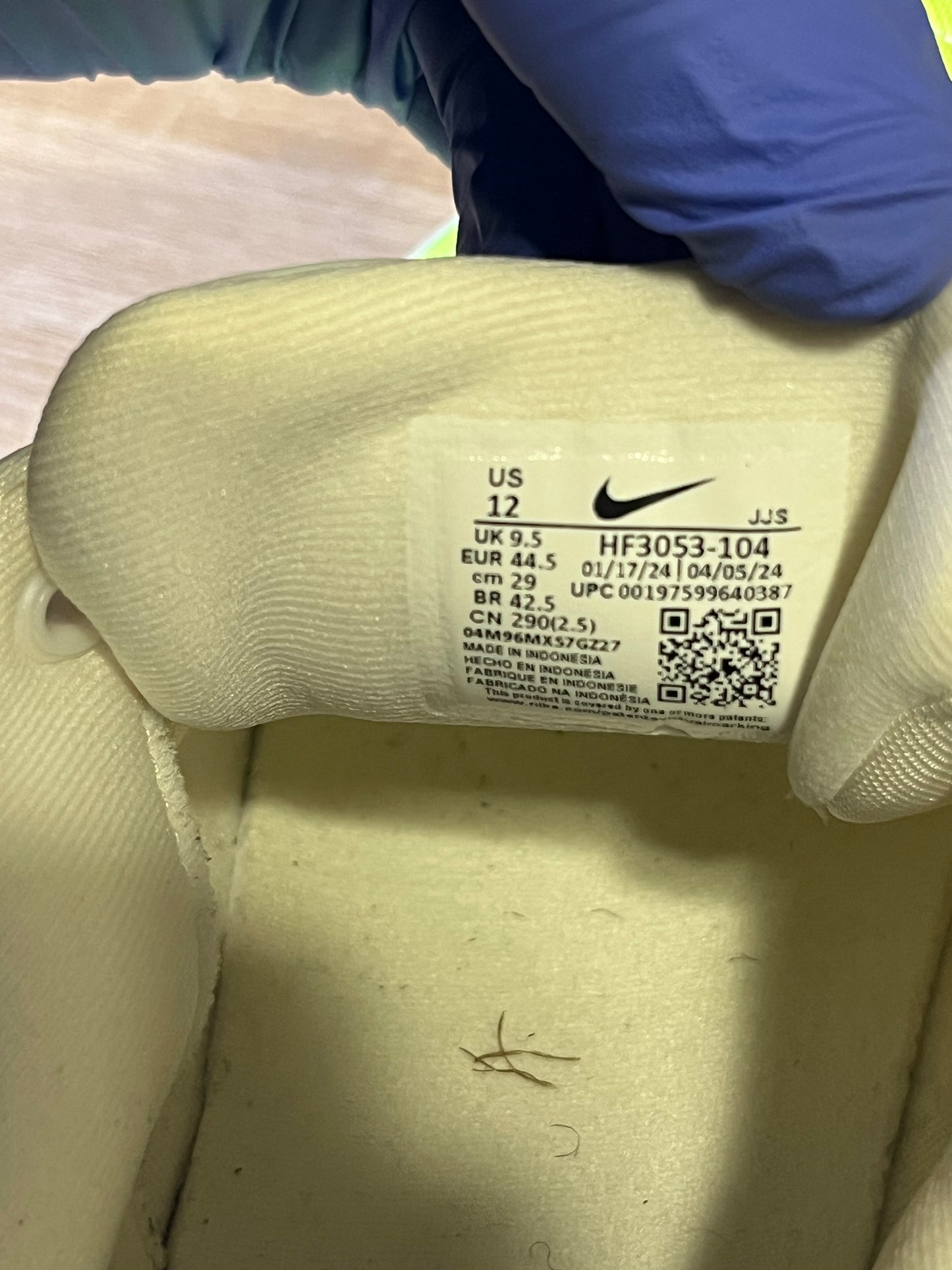 Size 10.5 - Air Max Portal Summit White Volt