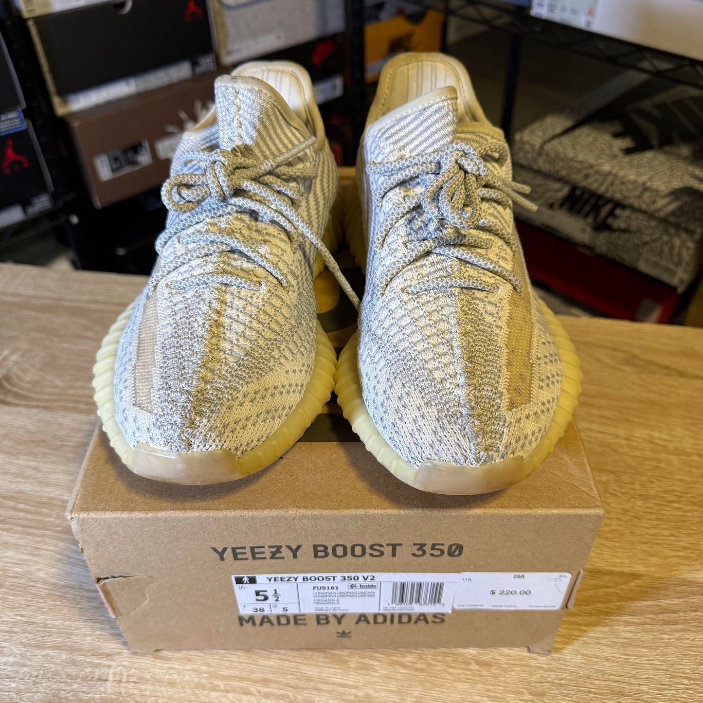 Size 5.5 – YZY 350 Lundmark