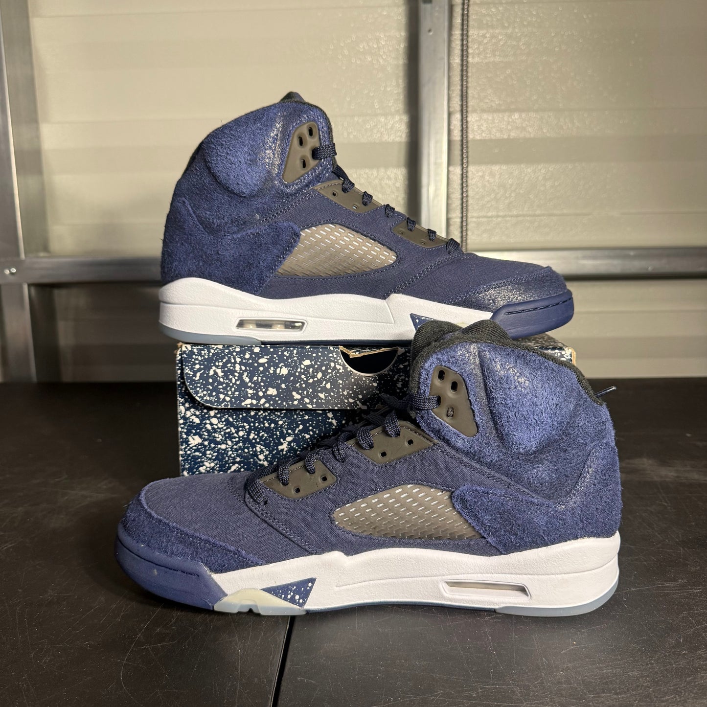 Size 10.5 - AJ 5 Midnight Navy