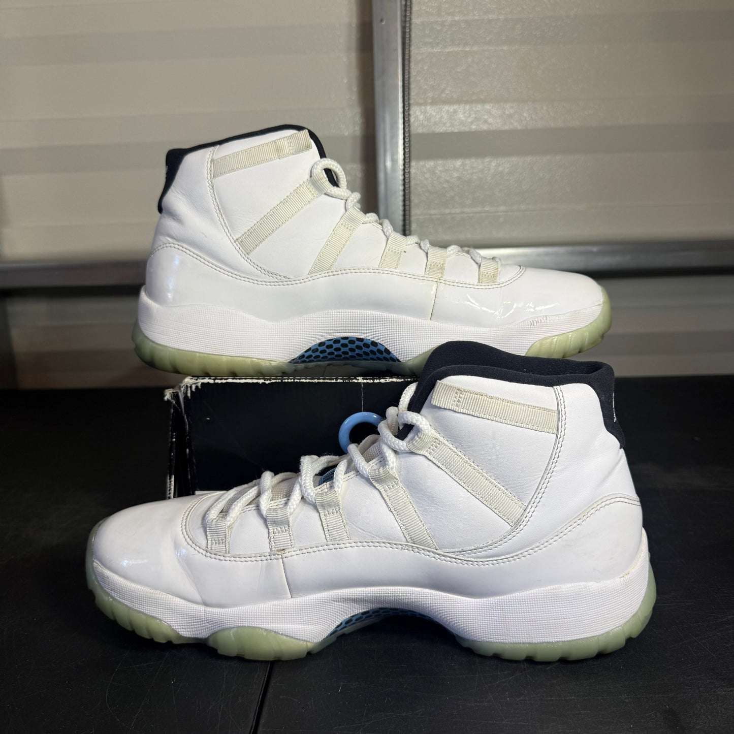 Size 12 - AJ 11 Legends