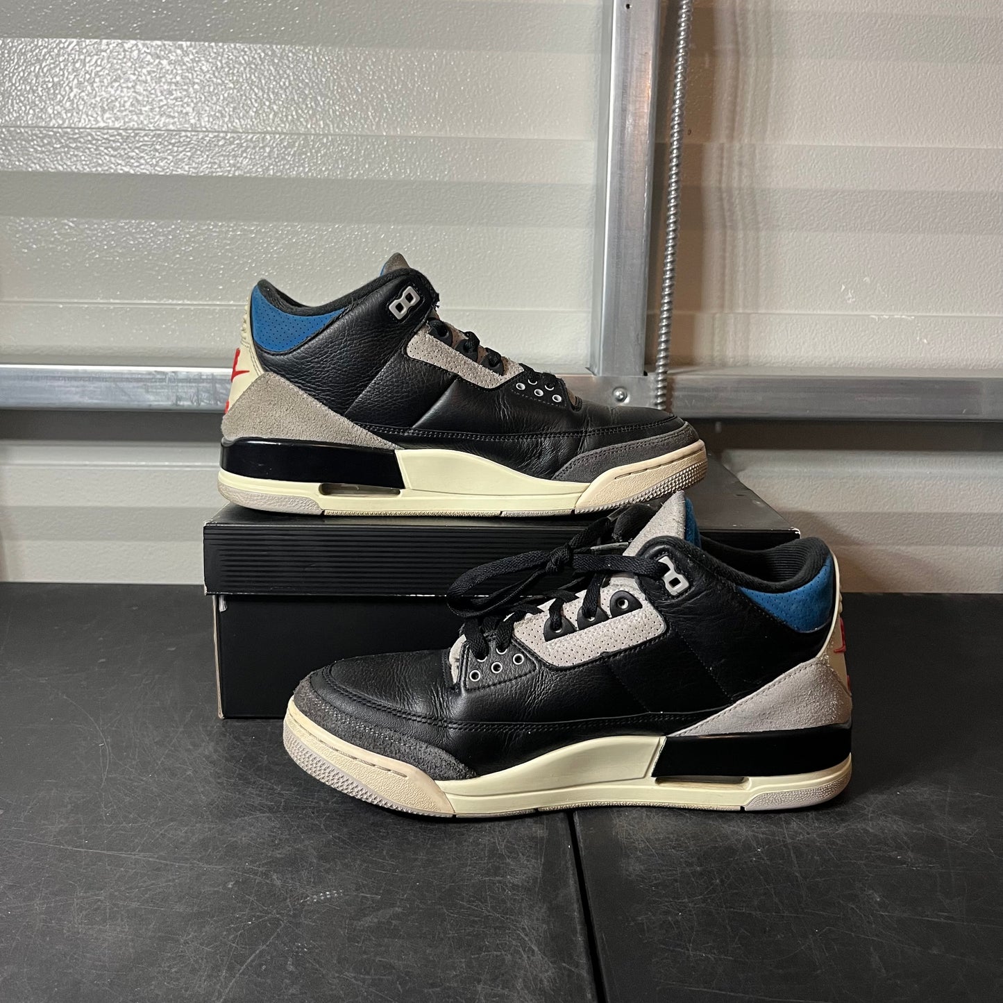 Size 10 - AJ 3 Rare Air