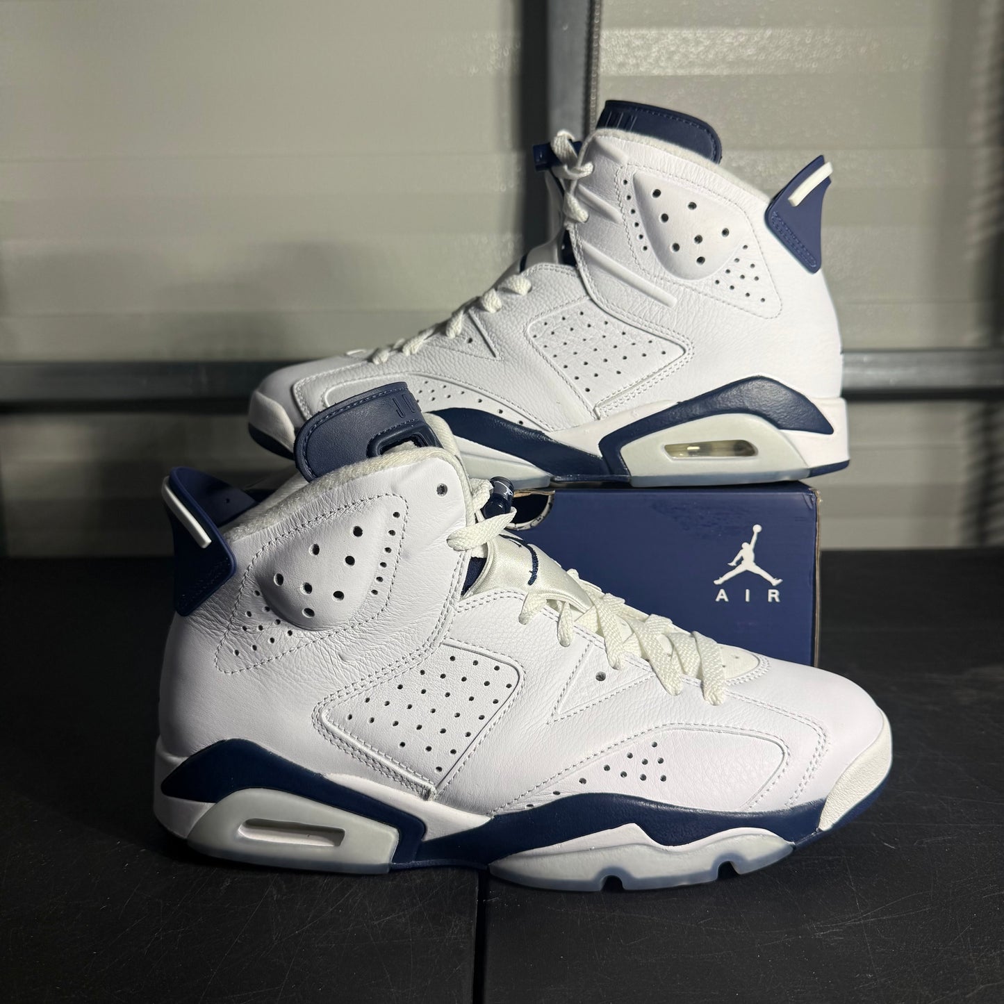 Size 9 - AJ 6 Midnight Navy