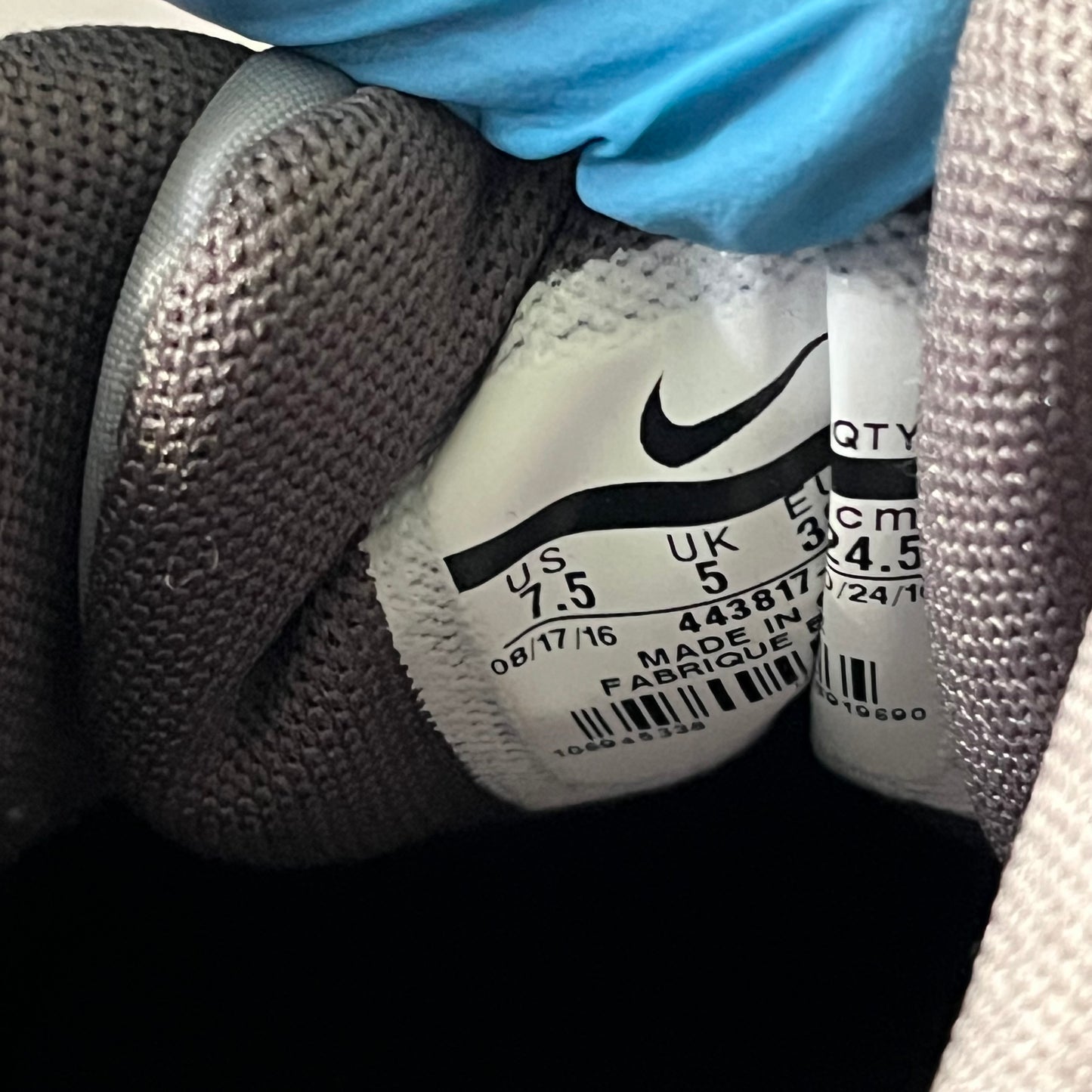 Size 7.5 - Air Max 90 Grey