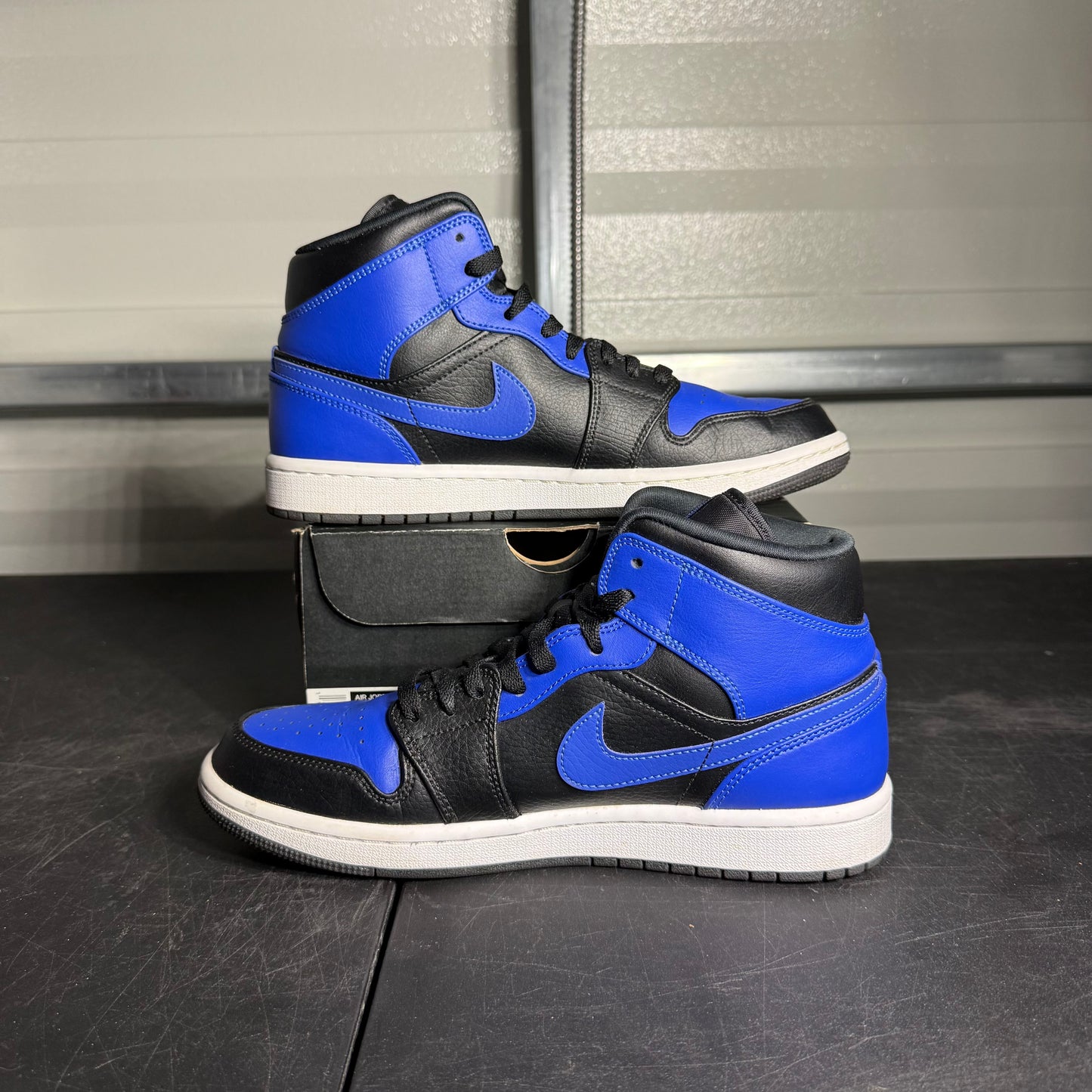 Size 7.5 - AJ 1 Mid Navy Blue