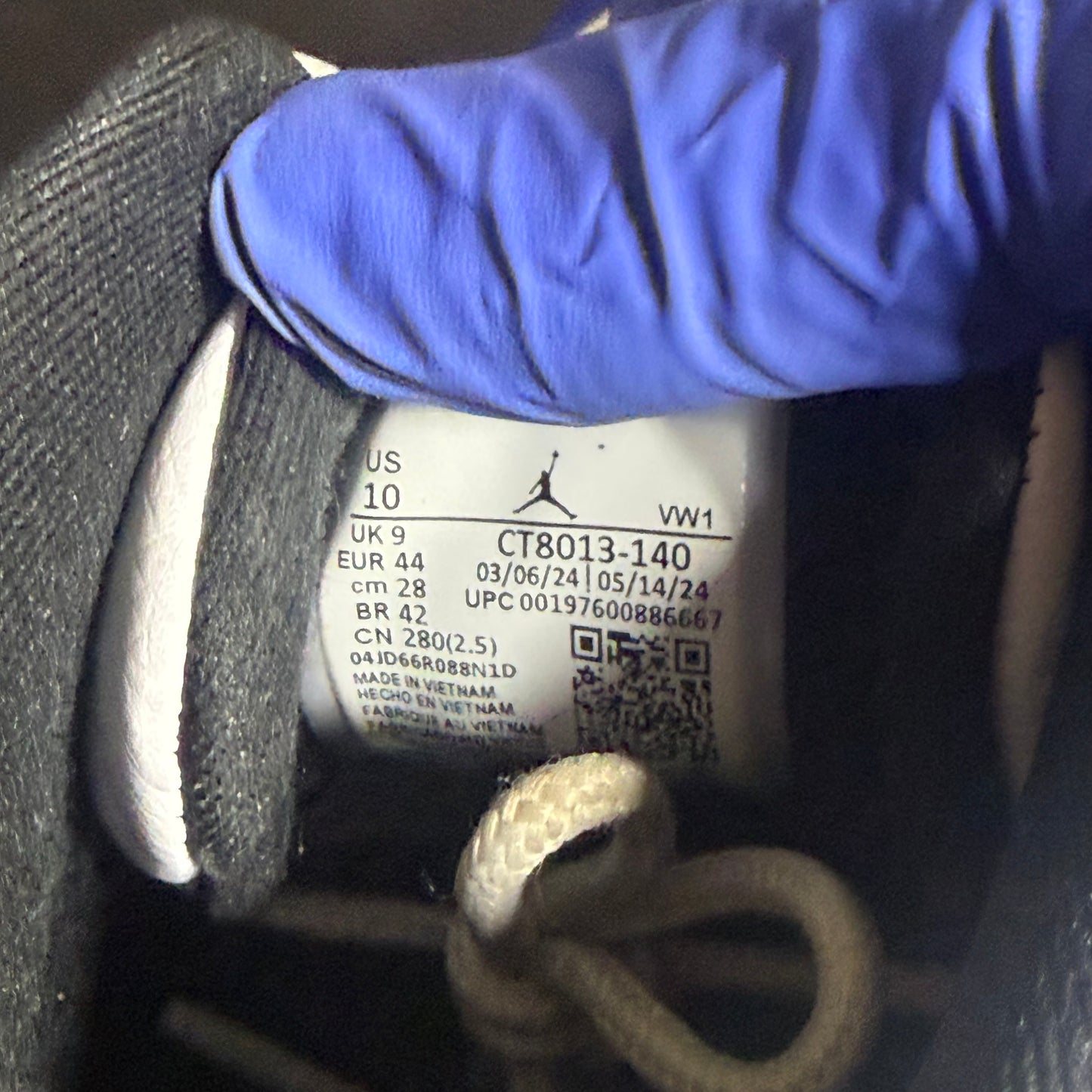 Size 10 - AJ 12 Blueberry