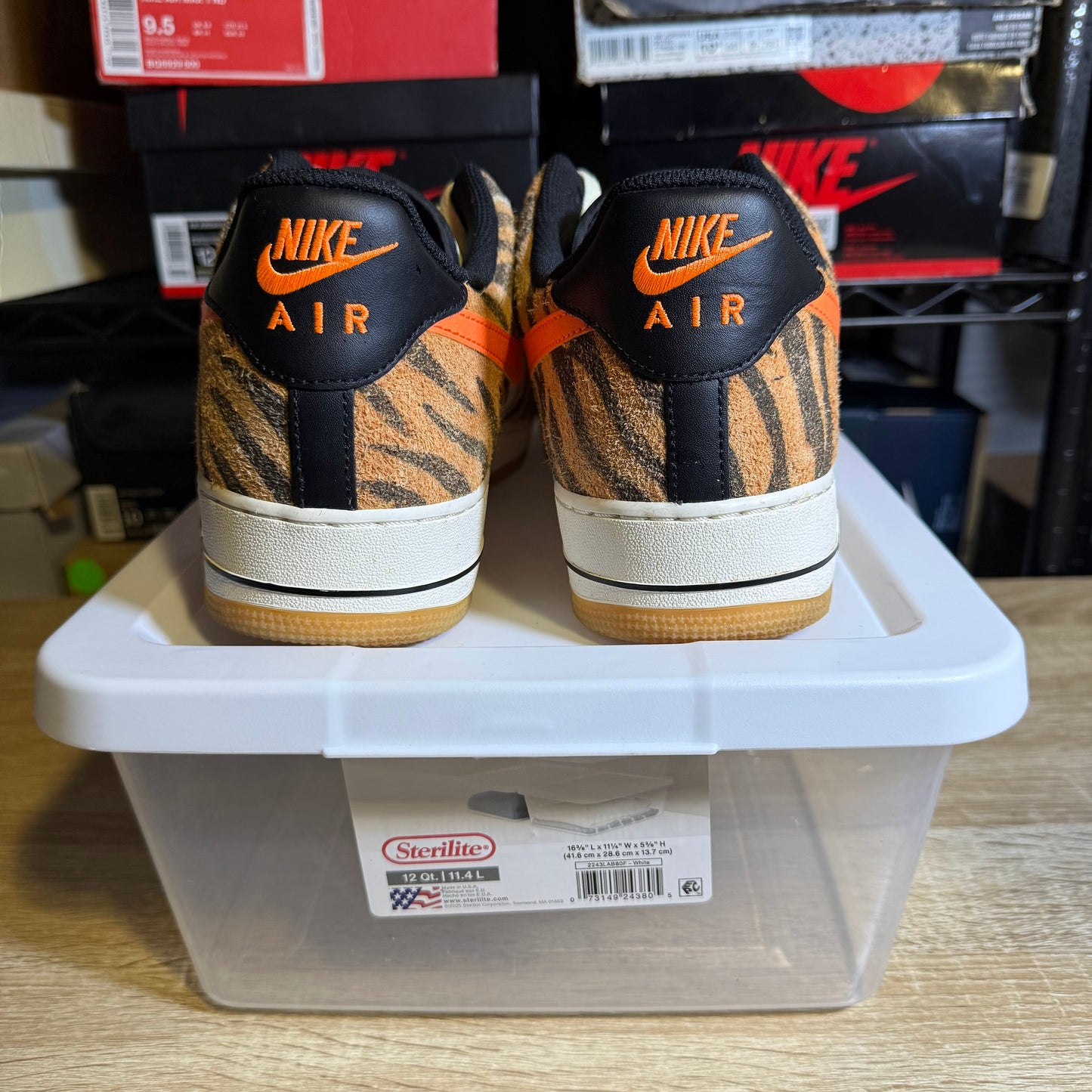Size 13 - AF 1 Premium Low Daktari Stripes