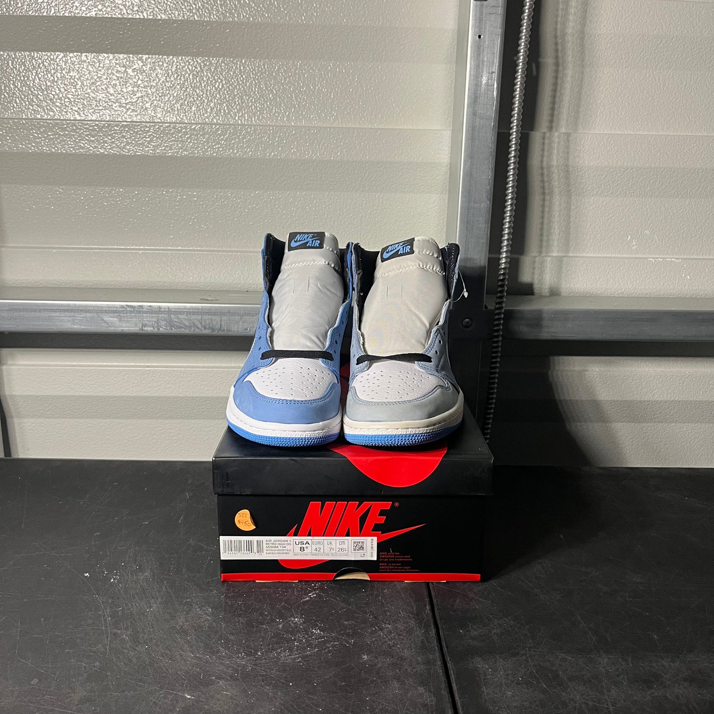 Size 8.5 - AJ 1 University Blue