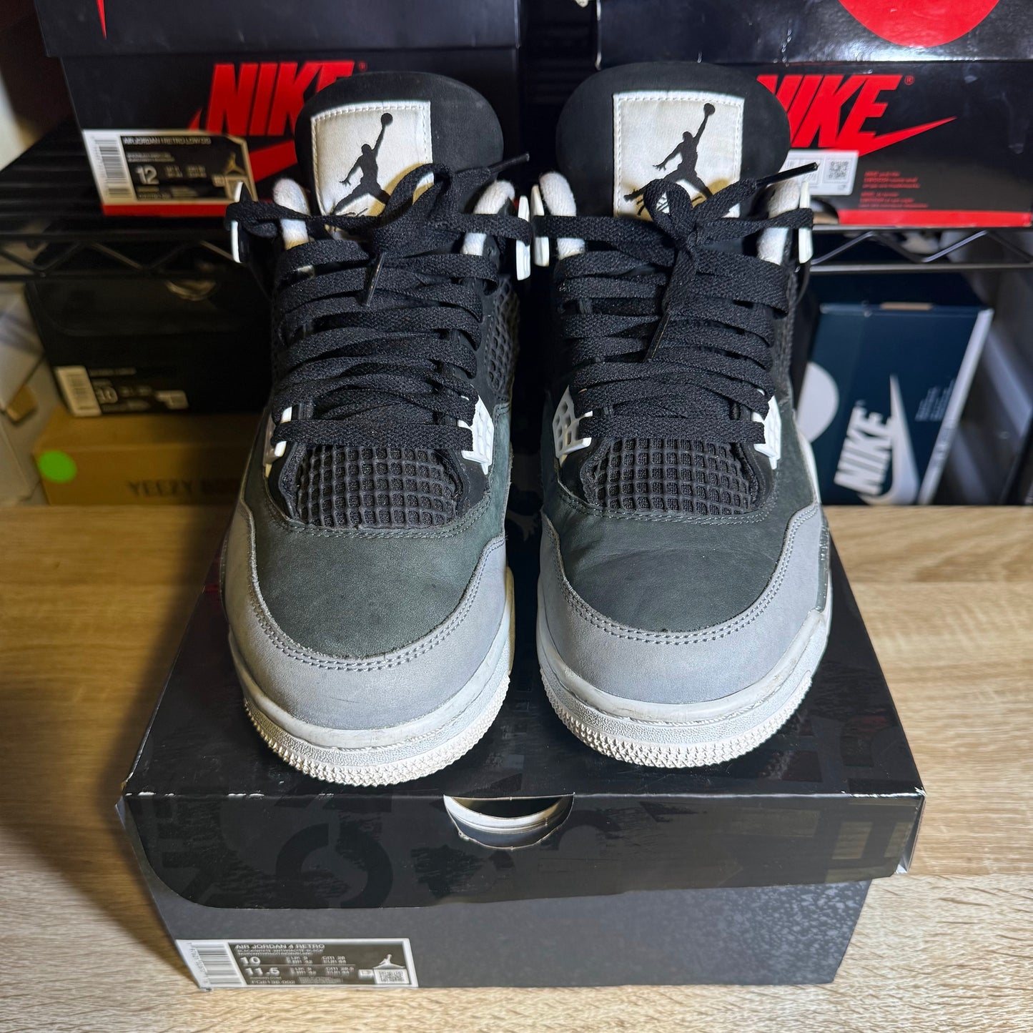 Size 10 - AJ 4 Fear