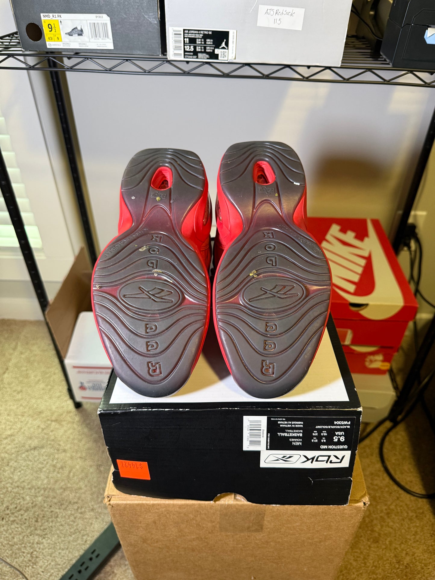 Size 9.5 - Reebok Heat Over Hype
