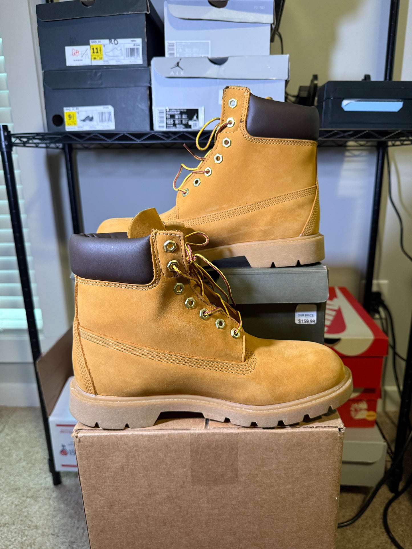 Size 9.5 - Timberland Boots