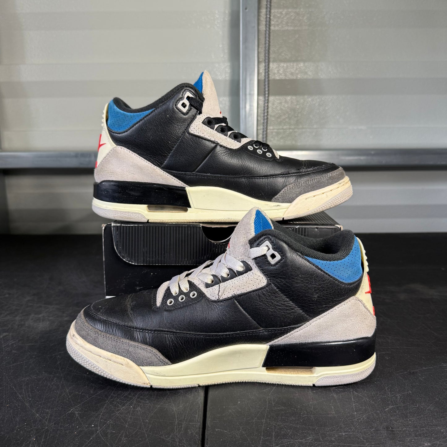 Size 8 - AJ 3 Rare Air