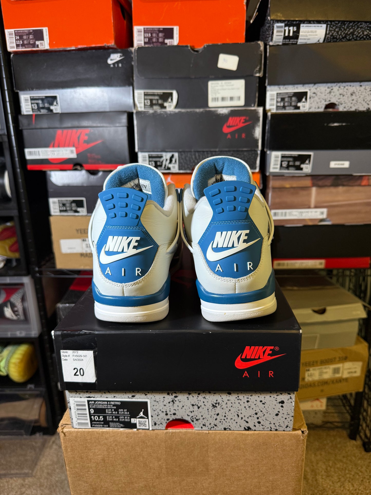 Size 9 - AJ 4 Retro 2024 Military Blue