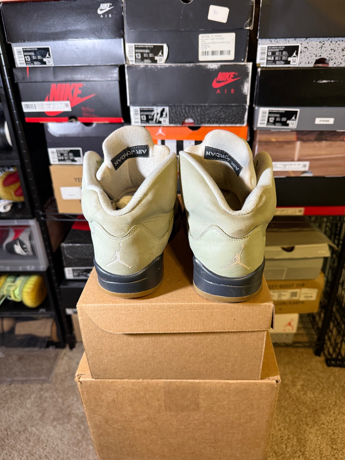 Size 8.5 - AJ 5 JADE HORIZON 2022