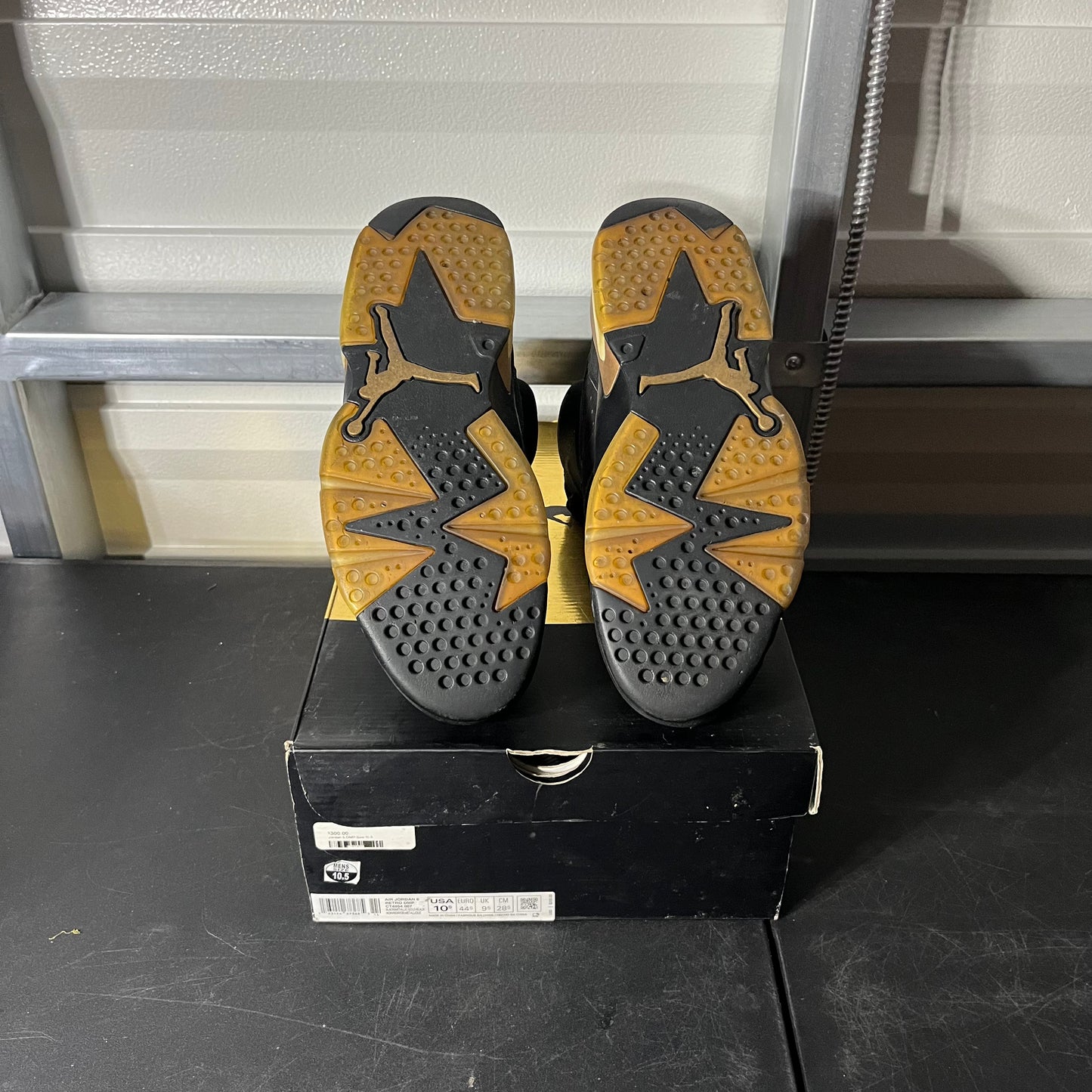 Size 10.5 - AJ 6 Retro DMP 2020