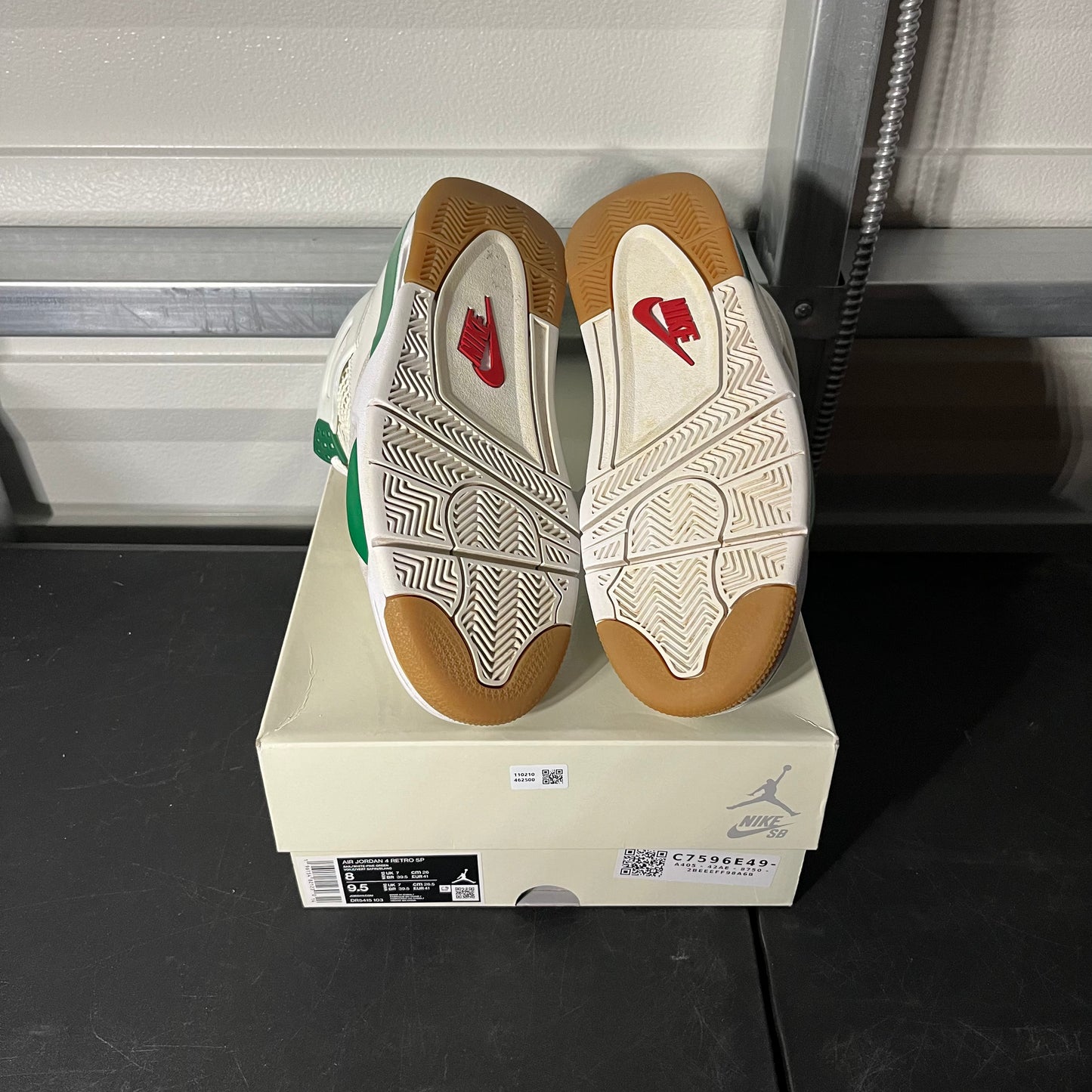 Size 8 - AJ 4 Retro SB Pine Green