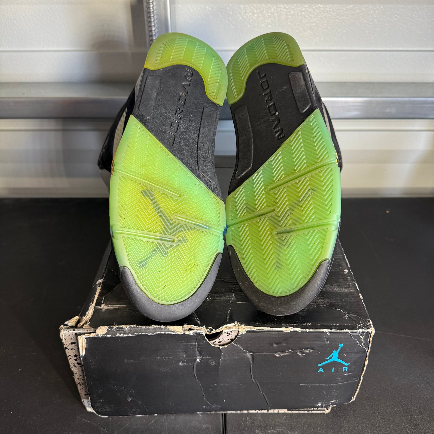 Size 9 - AJ 5 Retro Aqua