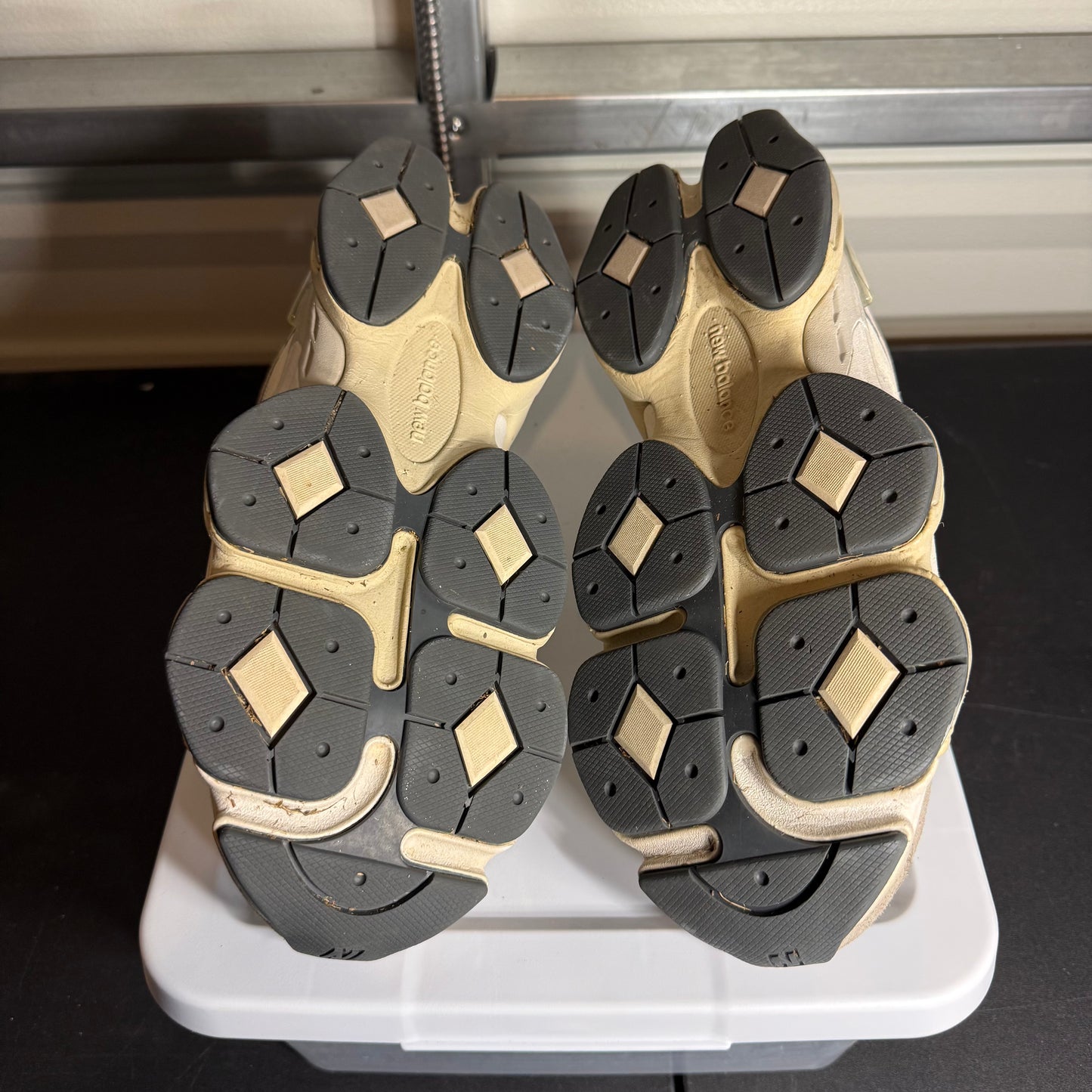 Size 10.5 - NB 9060 Moonrock Linen