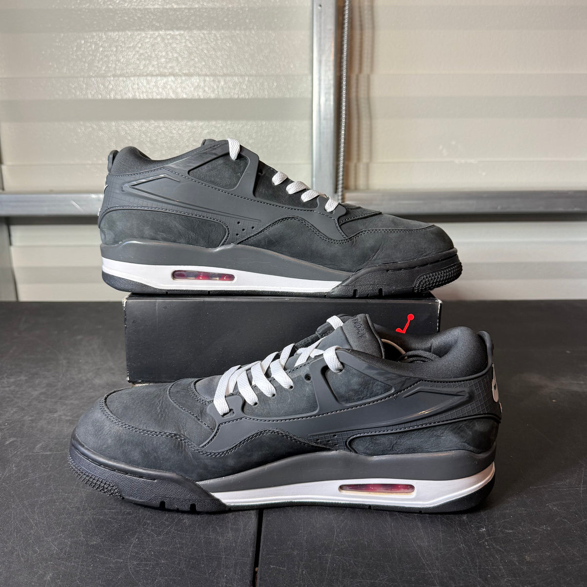Size 12 - AJ 4 RM Nigel Driveway Grey