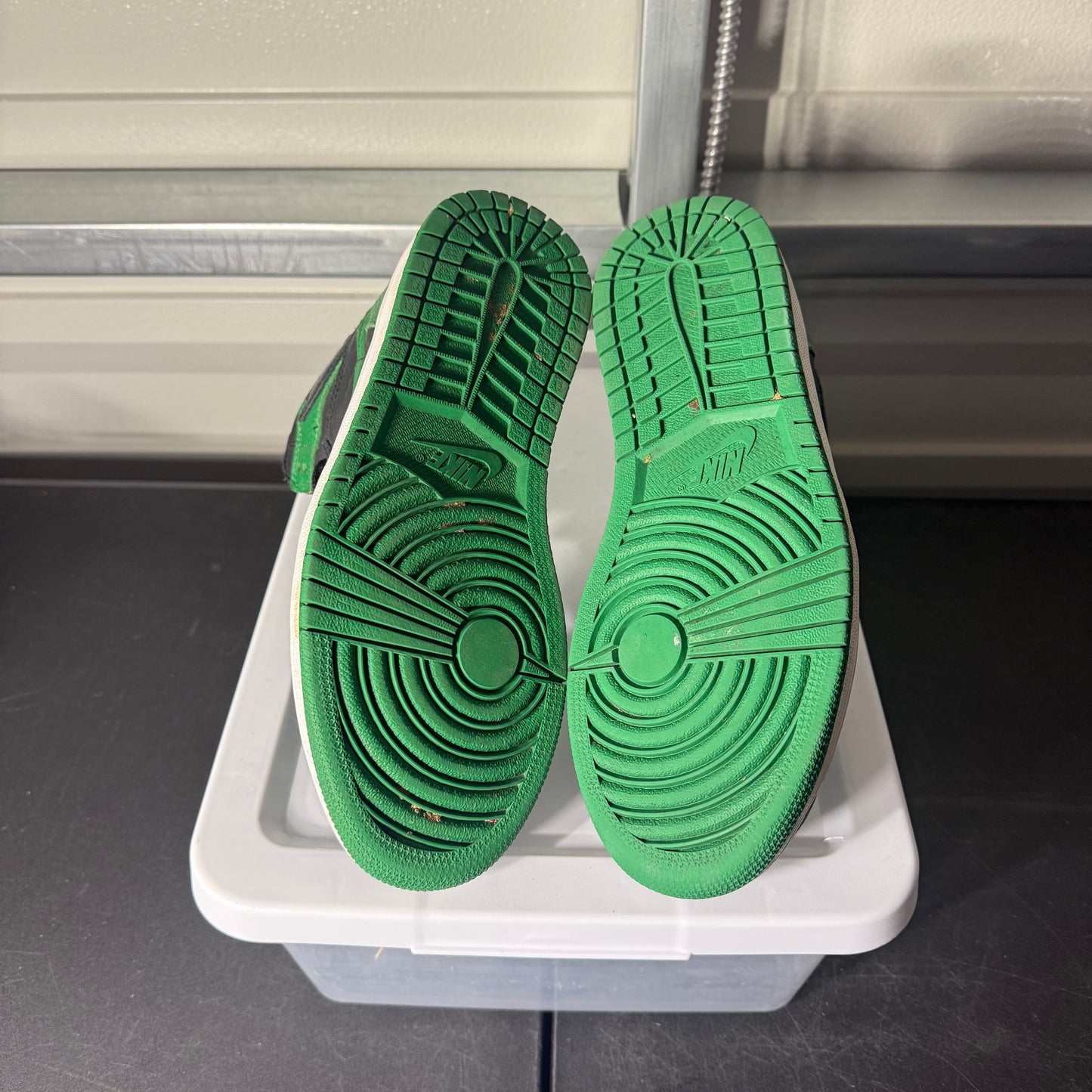 Size 8 - AJ 1 Retro High Pine Green 2.0