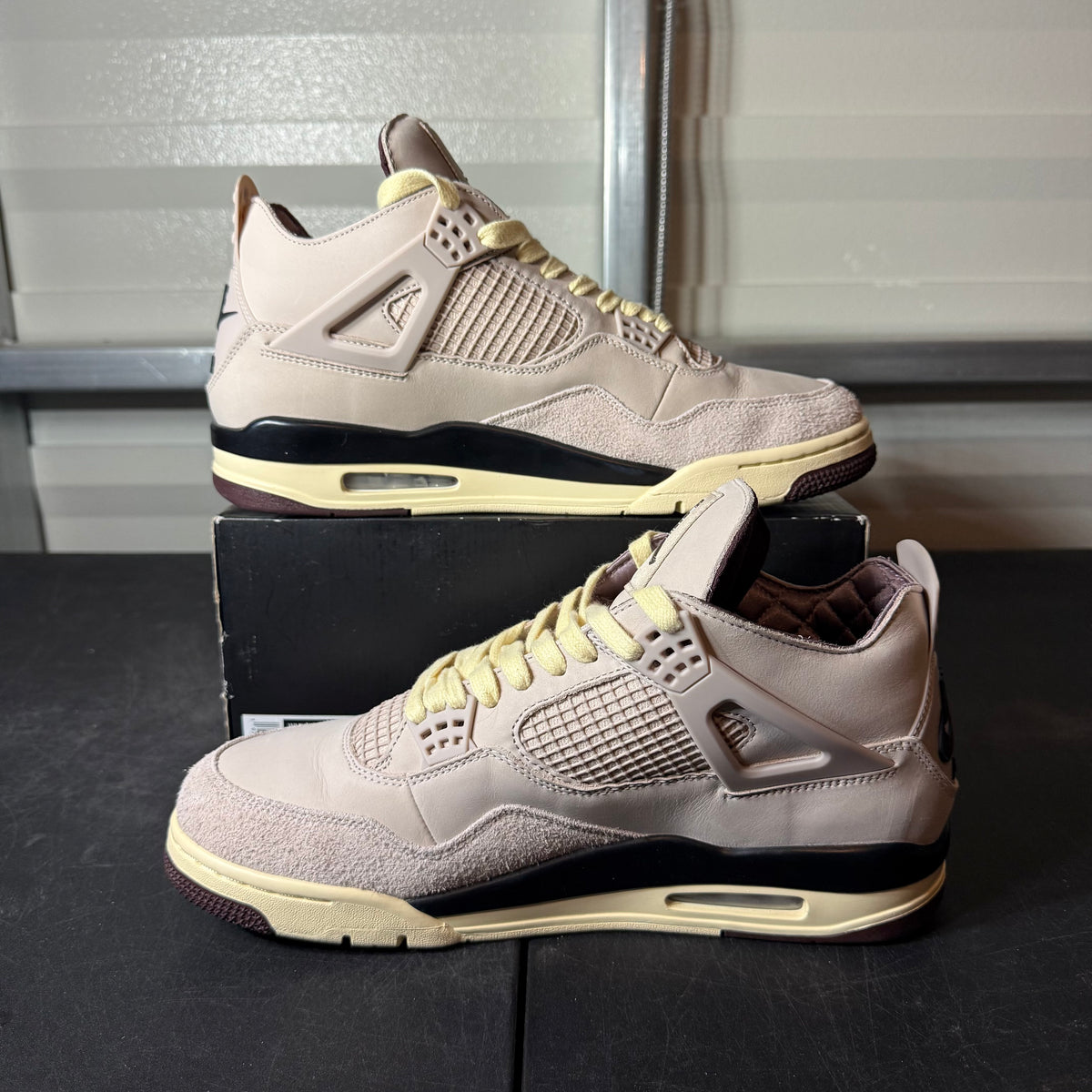 Size 12 - AJ 4 A Ma Maniere x While you were sleeping