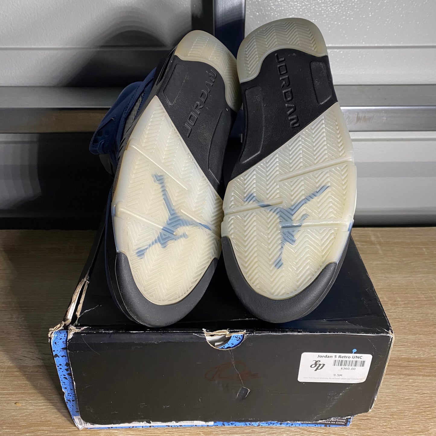 Size 9.5 - AJ 5 Retro UNC