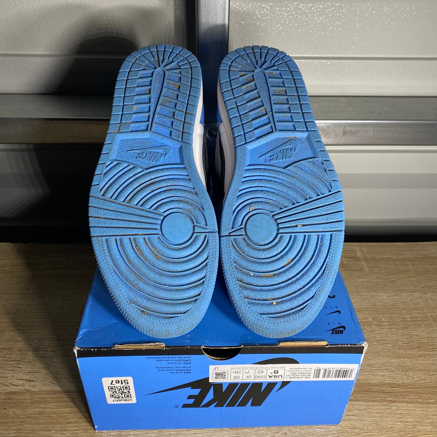 Size 8.5 - AJ 1 Retro High UNC Toe