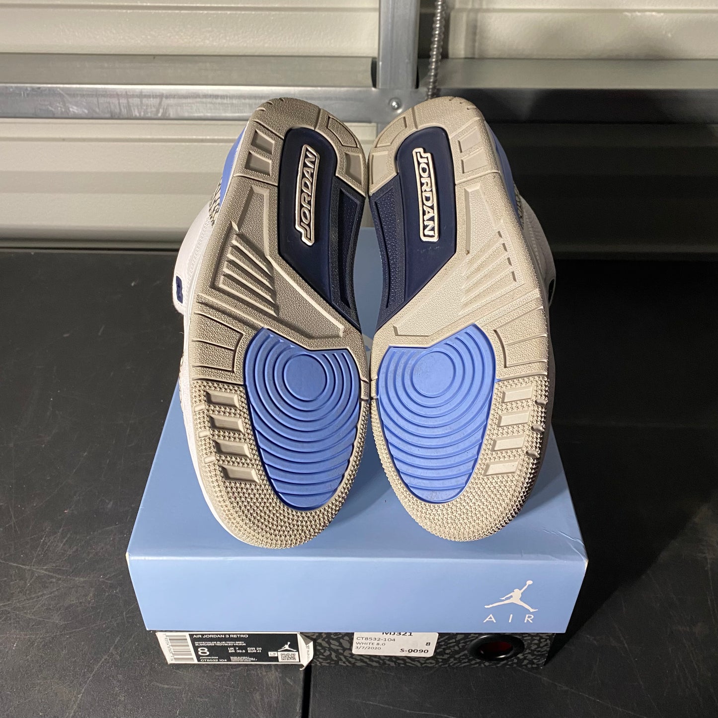 Size 8 - AJ 3 Retro UNC