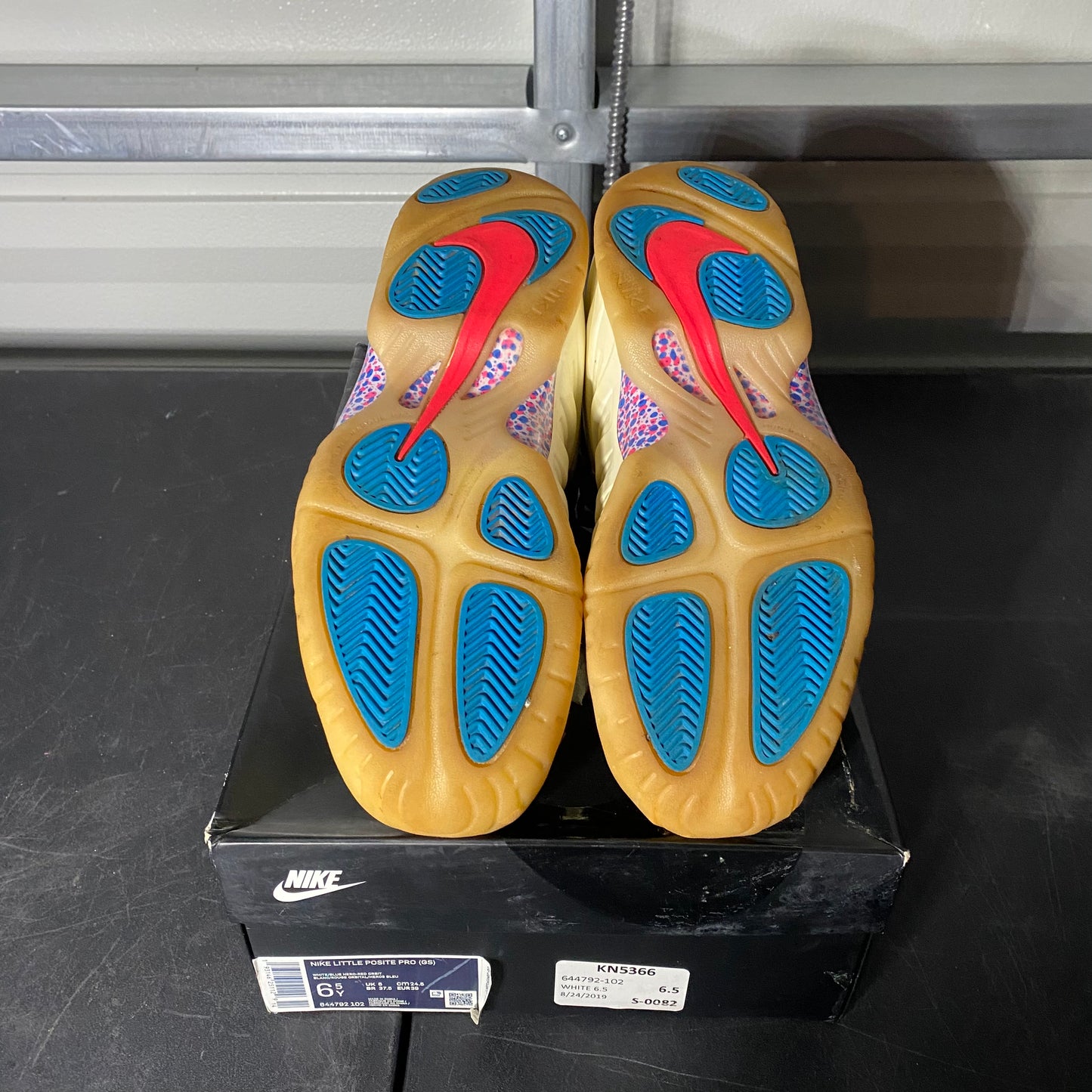 Size 6.5Y - Air Foamposite One Light Orewood Brown