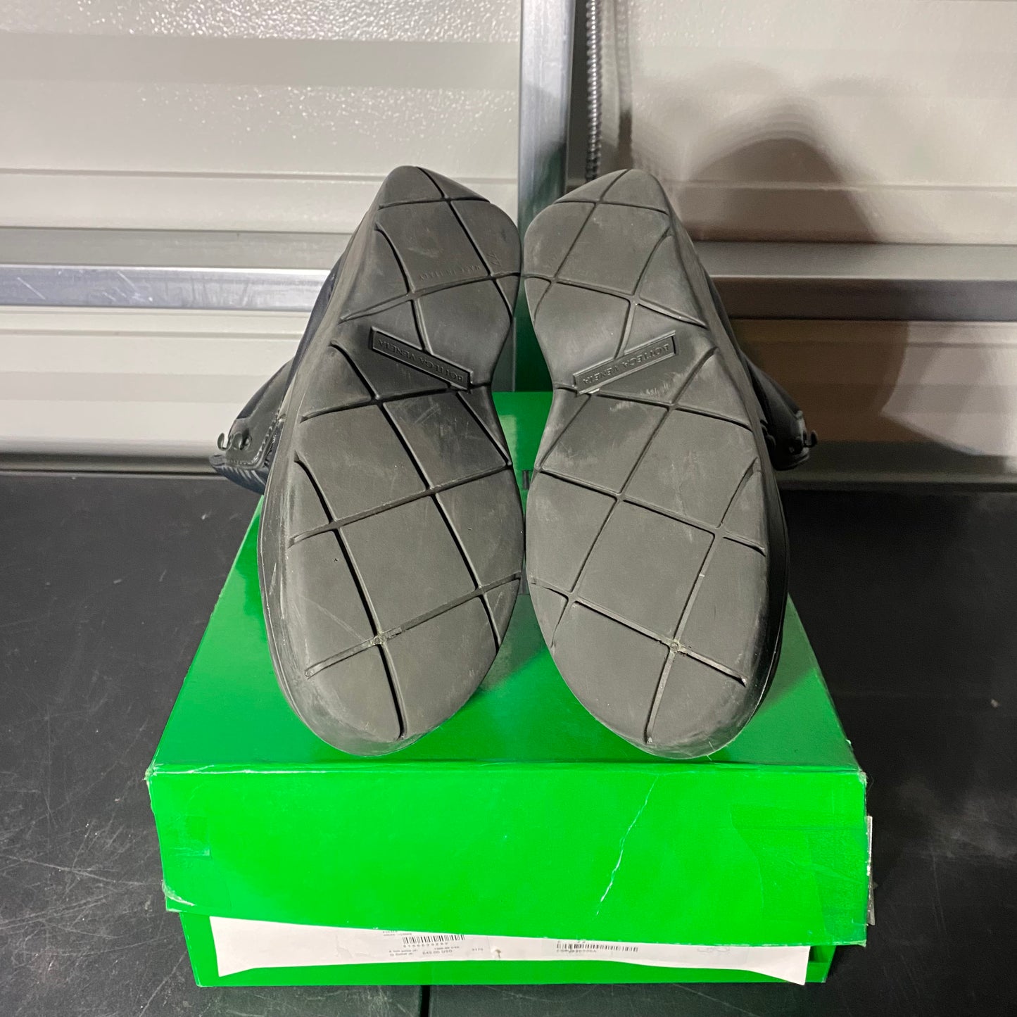 Size 44 - Bottega Veneta Puddle Bomber