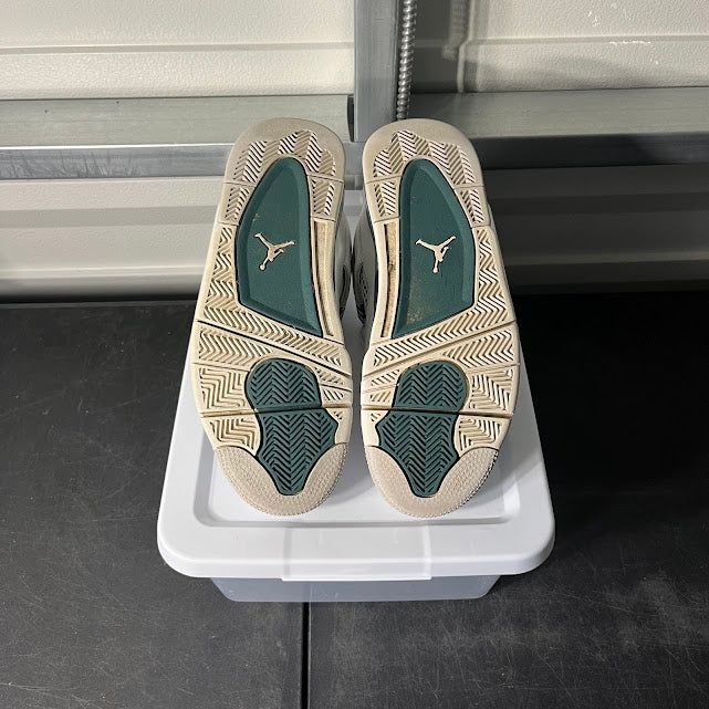 Size 9.5 - AJ 4 Retro Oxidized Green