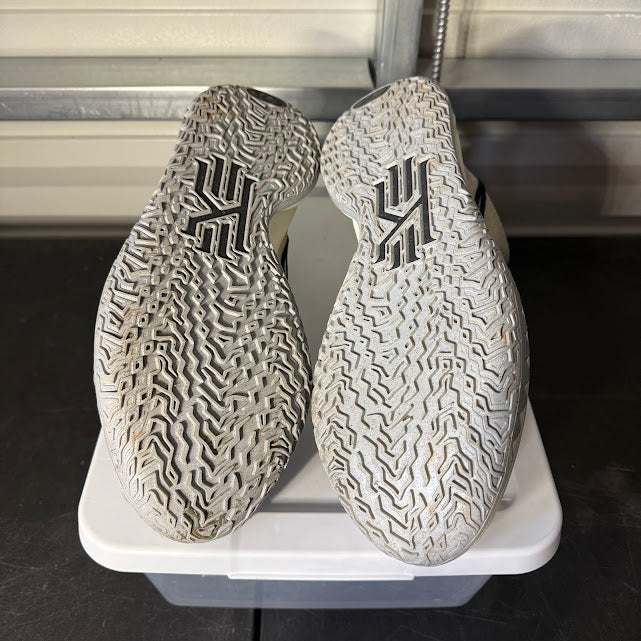 Size 13 - Kyrie Low 4 Grey Fog Sapphire