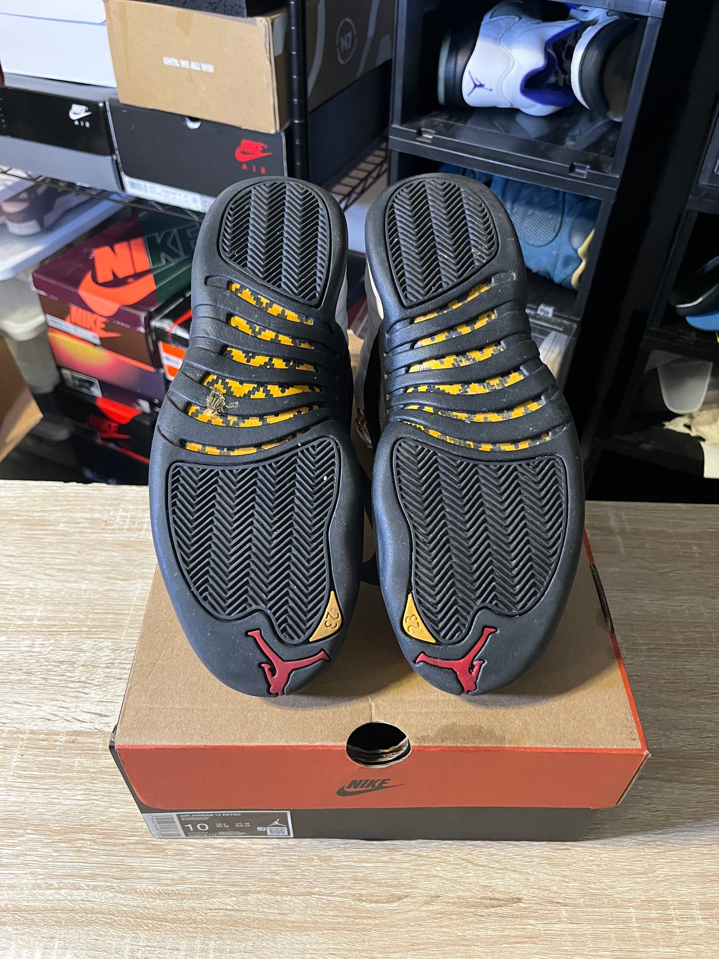 Size 10 - AJ 12 Retro Taxi