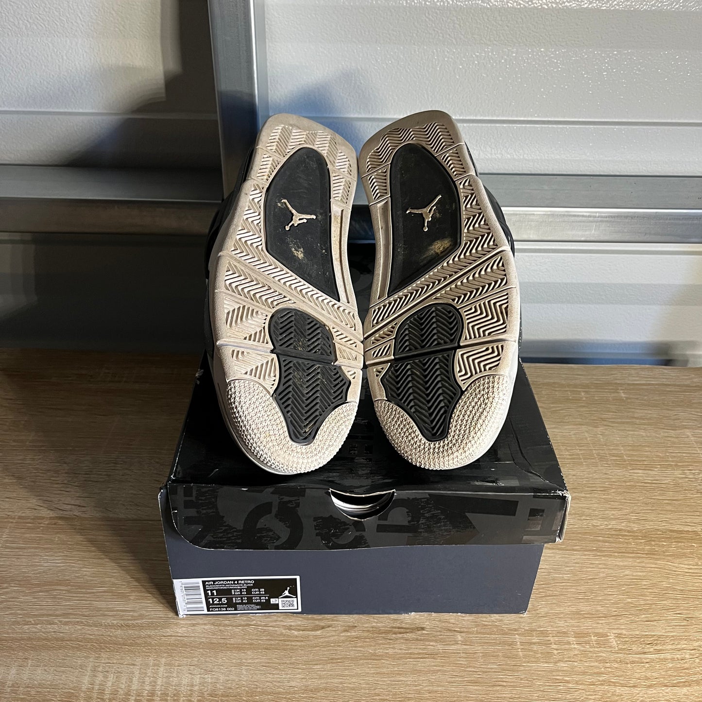 Size 11 - AJ 4 Retro Fear
