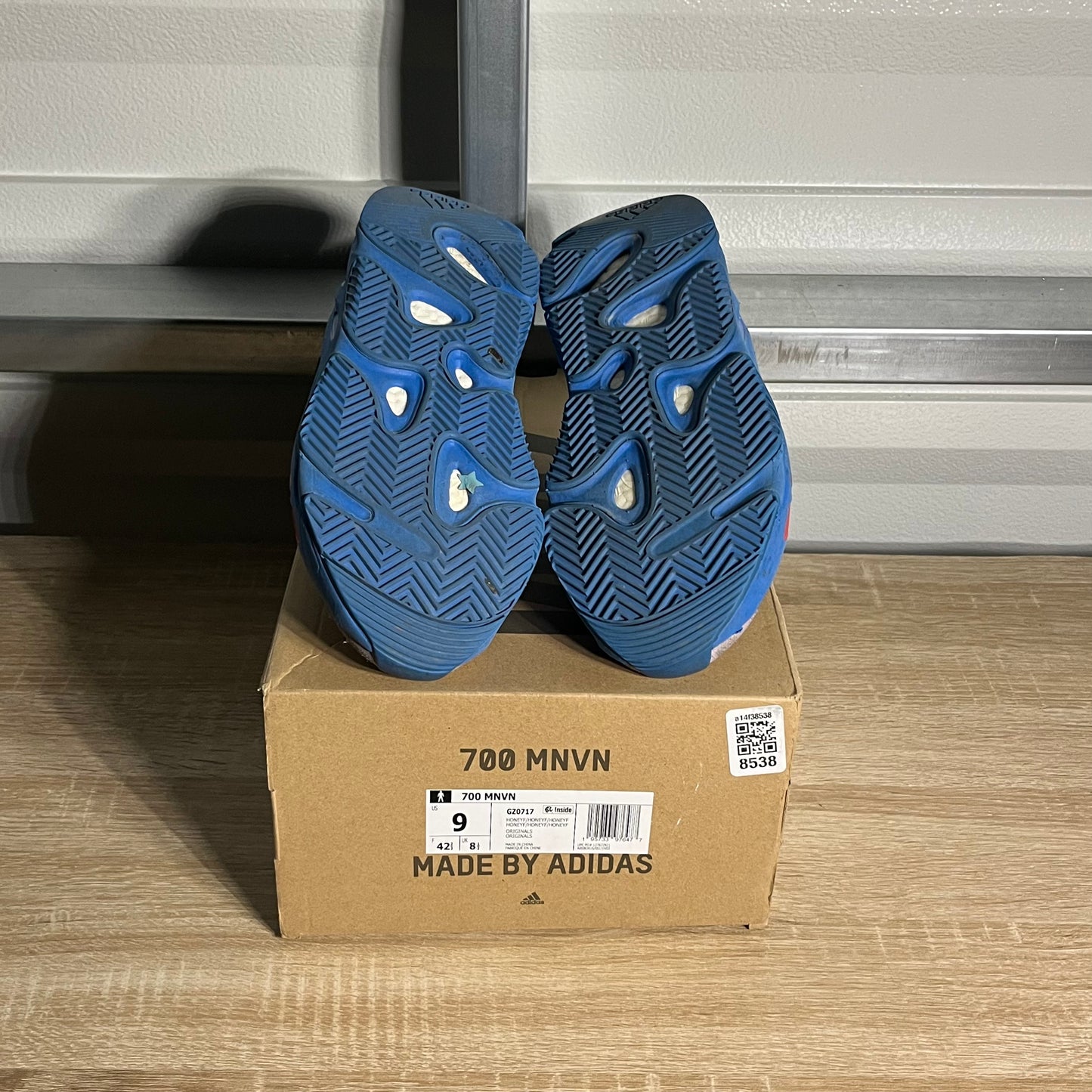 Size 9.5 - YZY Boost 700 Hi-Res Blue