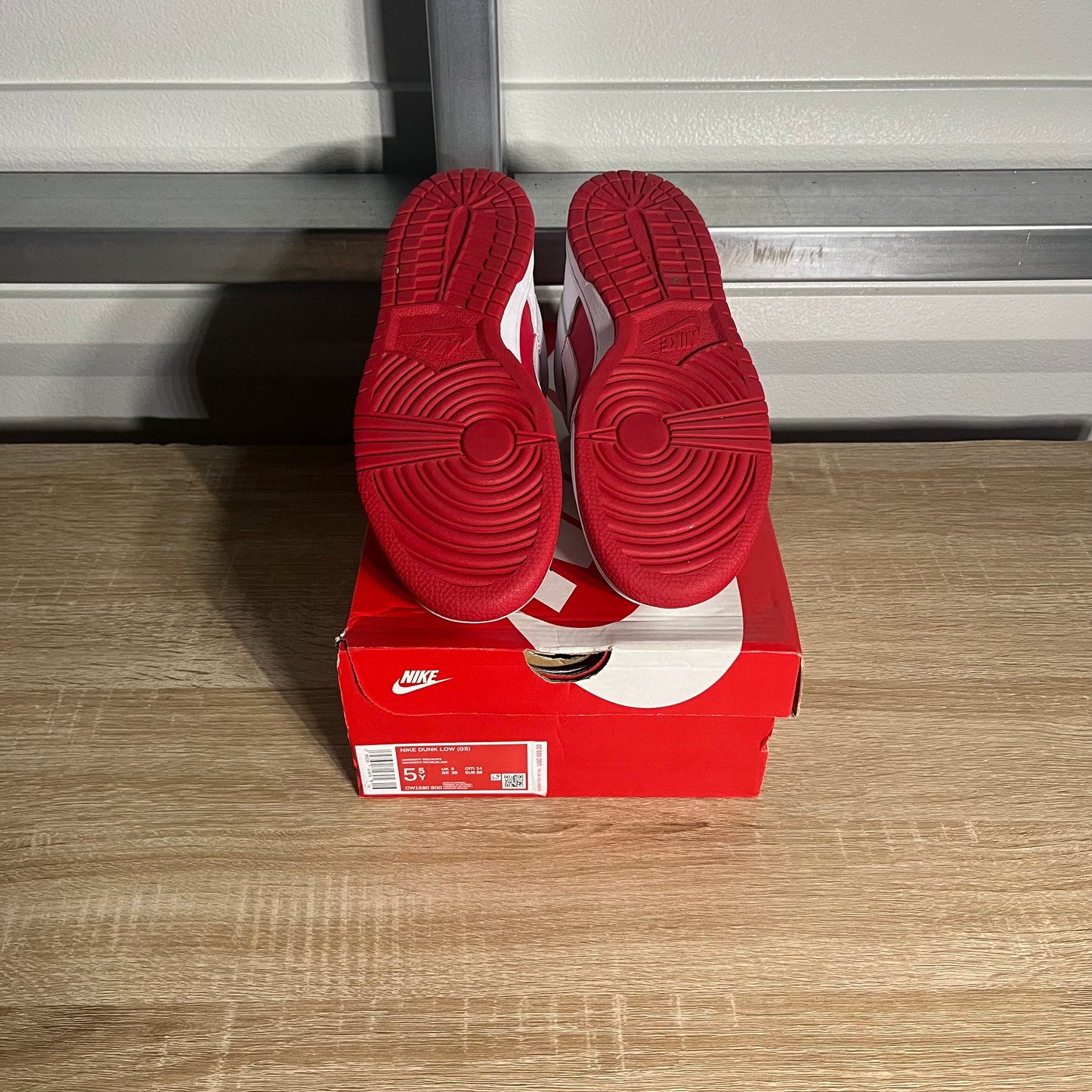 Size 5.5Y - Dunk Low Championship Red
