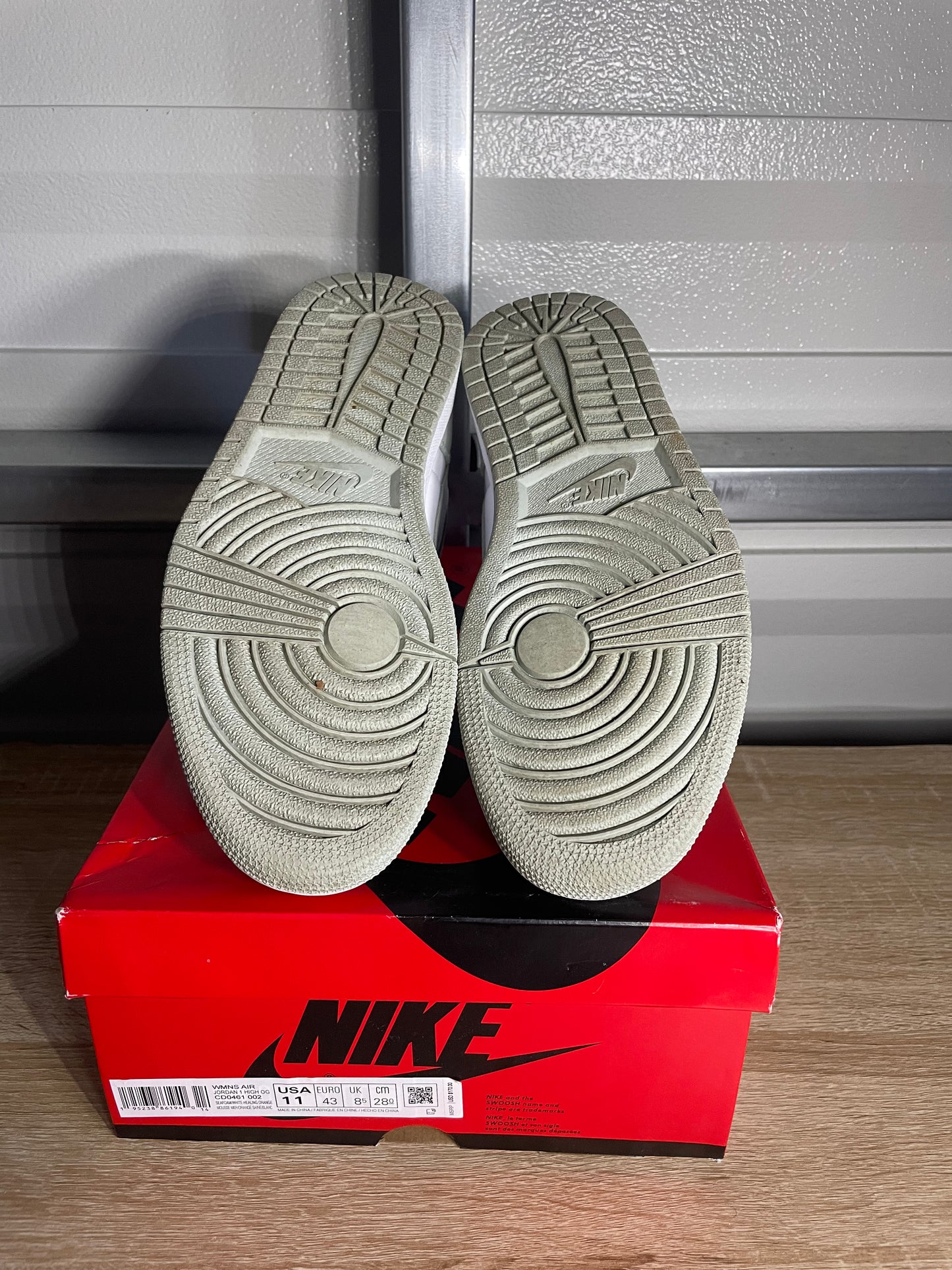 Size 11W - AJ 1 Retro High Seafoam
