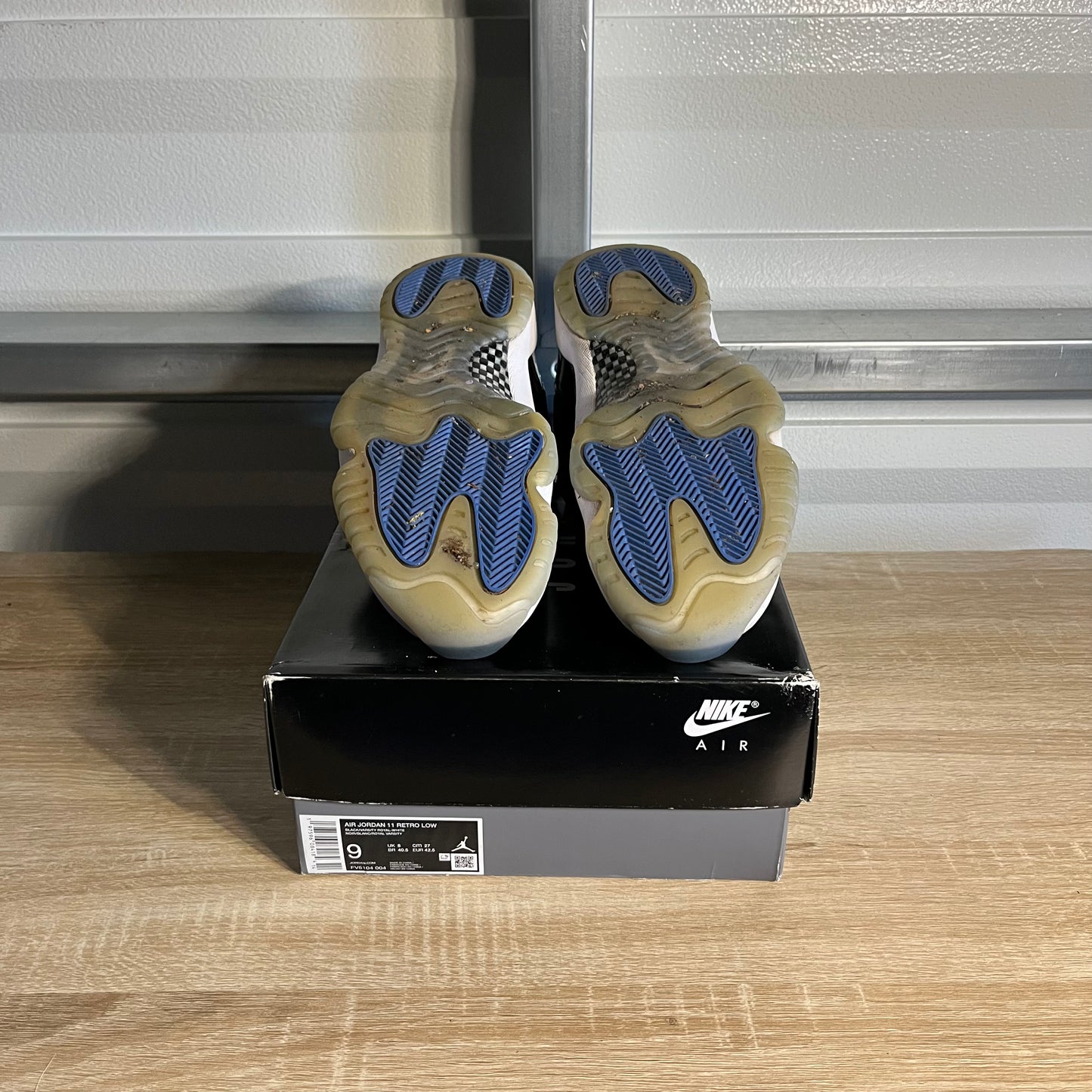 Size 9 - AJ 11 Retro Space Jam
