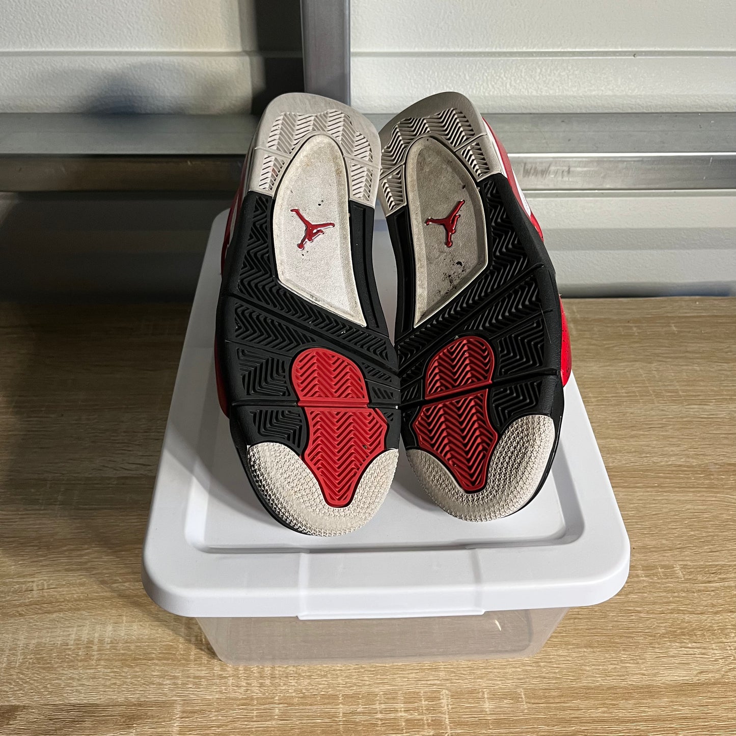 Size 9.5 - AJ 4 Retro Red Cement
