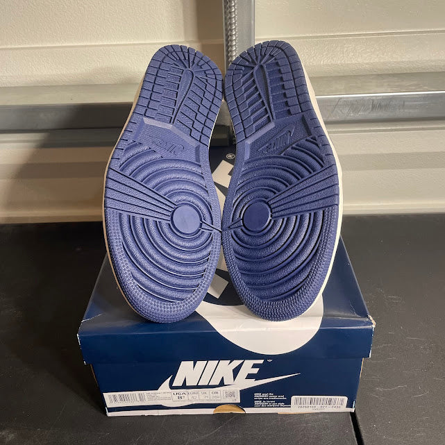 Size 8.5 - AJ 1 Retro High Midnight Navy