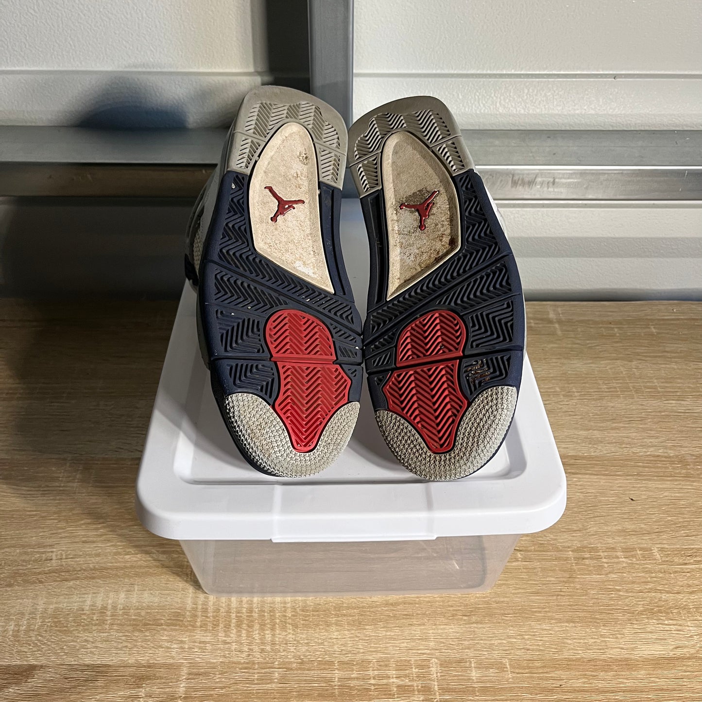 Size 9.5 - AJ 4 Retro Midnight Navy