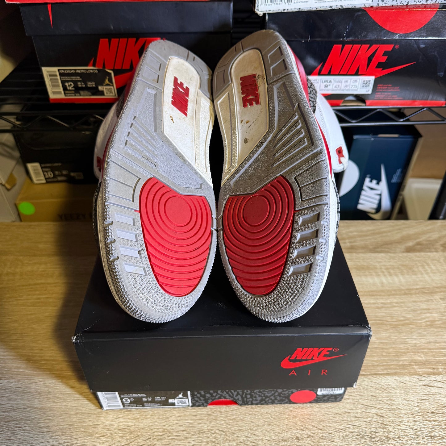 Size 9.5 – AJ 3 Fire Red
