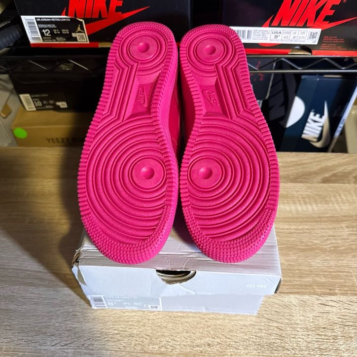 Size 8.5W - Low '07 Fireberry