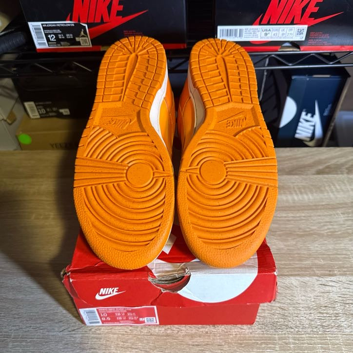 Size 10W - Dunk Low Magma Orange