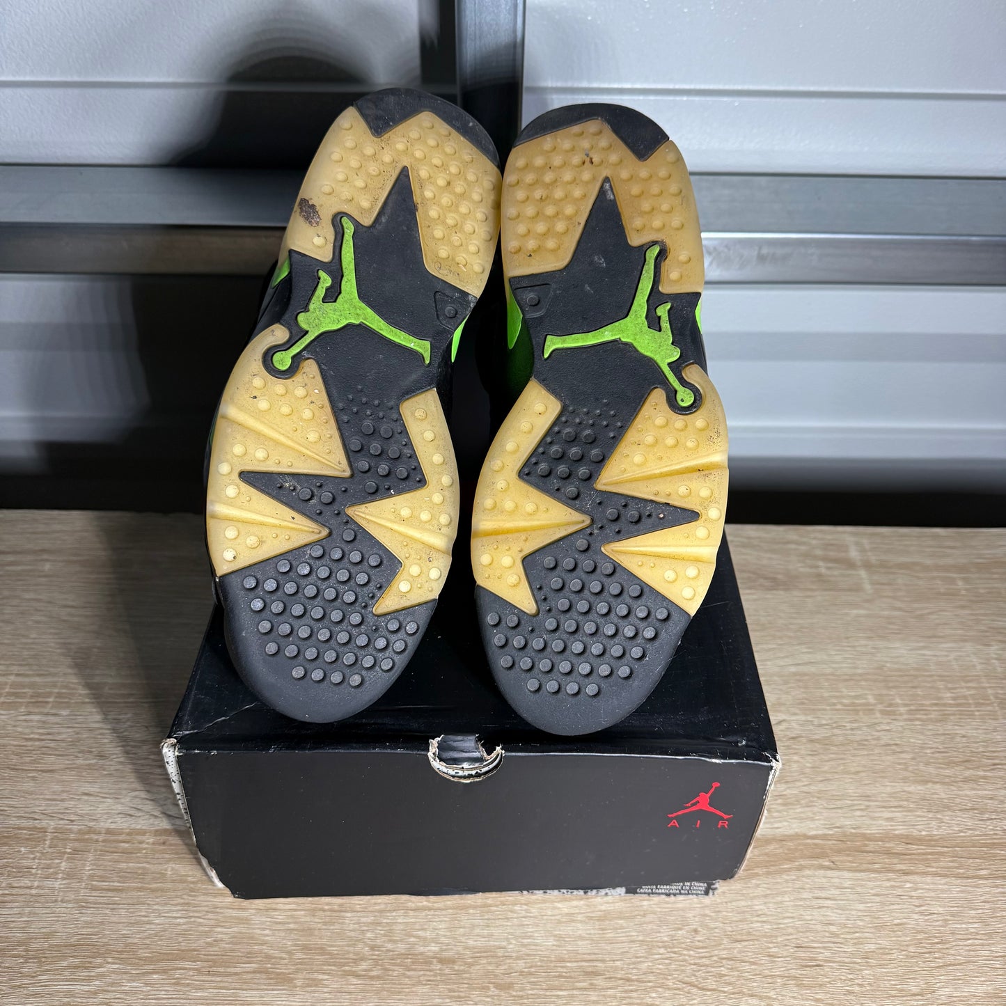 Size 9 - AJ 6 Retro Electric Green